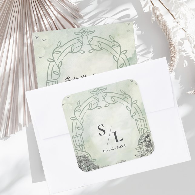 Adesivo Quadrado Sage Green Arch Monogram Initials Wedding Envelope (Sage Green Monogram Wedding Envelope Seal | Botanical Arch Initials Sticker)