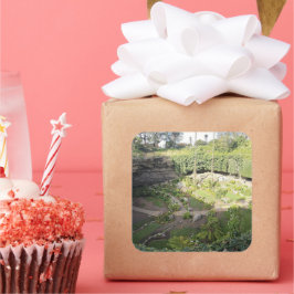 Adesivo Quadrado Santuário Oculto de Umpherston Sinkhole