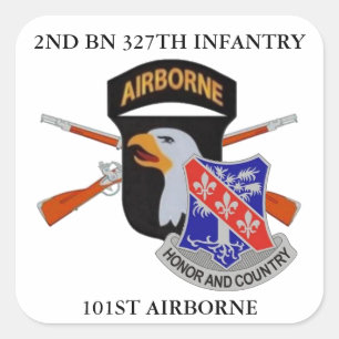 ADESIVO QUADRADO SEGUNDO BN 327TH INFANTRY 101RUA AEROPORTO