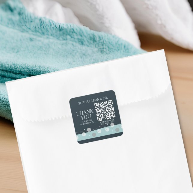 Adesivo Quadrado Serviços de Limpeza de Azul Escuro Mínimo Moderno (Criador carregado)