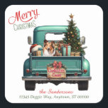 Adesivo Quadrado Shetland Sheepdog Retro Truck Christmas<br><div class="desc">Neste autocolante, um lindo Shetland Sheepdog olha pelo rabo de um caminhão de reboque. Também no caminhão está uma árvore de Natal decorada, pacotes de presentes envoltos com brilho, e um chapéu de Papai Noel vermelho e branco. O texto vermelho e lacrimogêneo diz "MERRY CHRISTMAS", com seu nome e endereço...</div>