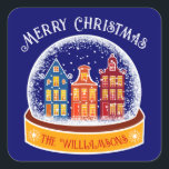 Adesivo Quadrado Snowglobe Amsterdam Village Christmas<br><div class="desc">Snowglobe Amsterdam Village Natal Gift Tags Perfeitos para seus presentes de Natal nesta temporada de Natal! Ou deixar um belo presente na porta do seu vizinho ou para o professor favorito do seu filho. Nada diz como eles são doces como alguns bens de férias cozidos com uma etiqueta de presente...</div>