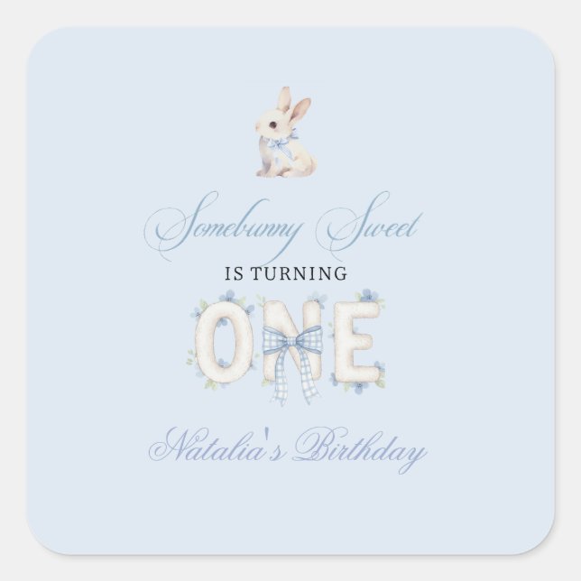 Adesivo Quadrado Somebunny Sweet 1st Birthday Spring Floral Invitat (Frente)
