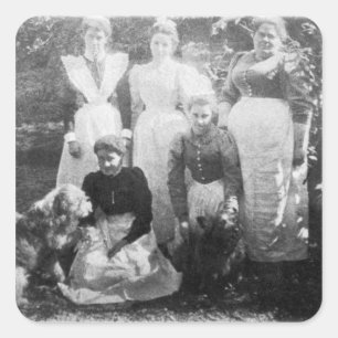 Adesivo Quadrado Sophia Farrell e empregadas domésticas, 1899