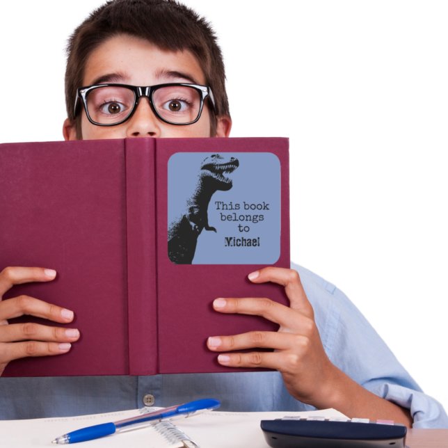 Adesivo Quadrado T-Rex Personalizado Este livro pertence a (Criador carregado)