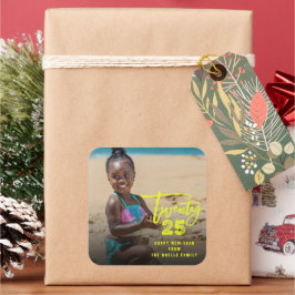 Adesivo Quadrado Tipografia Moderna Brush Script 2025 Foto Ano Novo