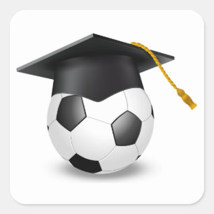 Adesivo Quadrado Toca de Formatura em uma Bola de Futebol