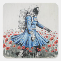 um astronauta vestido de azul andando em papoulas