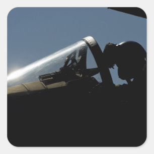 Adesivo Quadrado Um piloto se prepara para descolagem