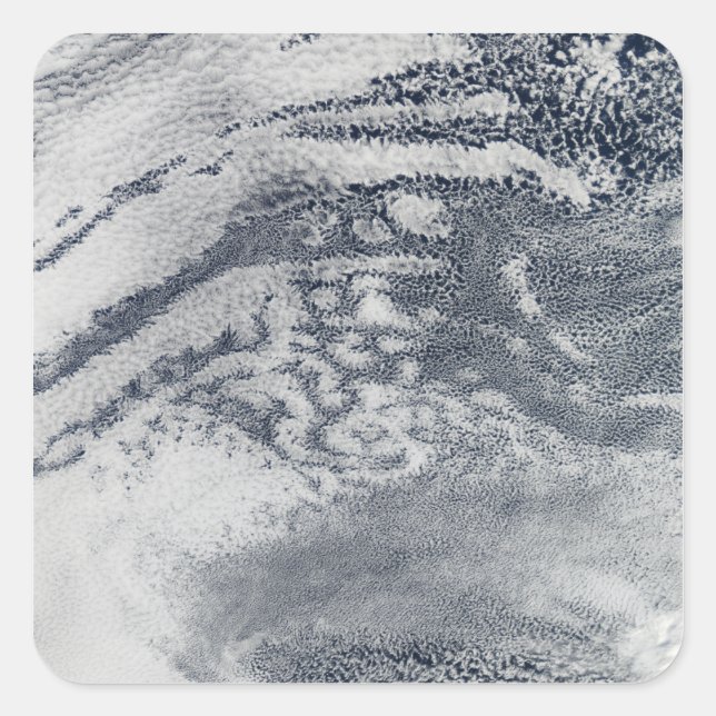 Adesivo Quadrado Uma rede de nuvens sobre o Oceano Pacífico (Frente)