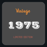 Adesivo Quadrado Vintage 1975 Sticker - 50th Birthday Limited Edit<br><div class="desc">Vintage 1975 Sticker - 50th Birthday Limited Edition Comemora meio século com este adesivo quadrado Vintage 1975 Limited Edition, projetado especialmente para o 50º aniversário. Com seu olhar retrógrado ousado, é perfeito como um favor do partido, etiqueta de presente ou decoração para tornar inesquecíveis as celebrações de marcos. 🎉 Perfeito...</div>