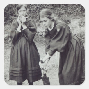 Adesivo Quadrado Virgínia e Vanessa Stephen, em St Ives, 1894