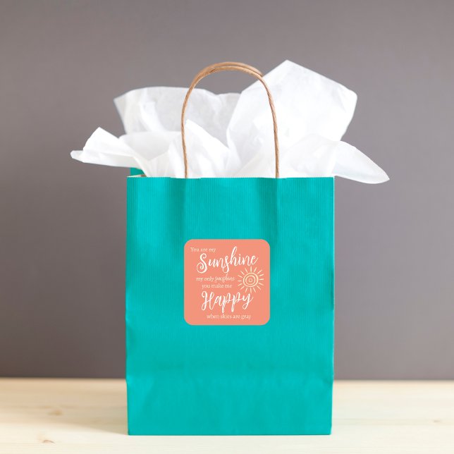 Adesivo Quadrado Você É Meu Sol Me Faz Feliz Pêssego Sol Laranja (You Are My Sunshine You Make Me Happy song lyrics on a peach orange sticker for bags or packages!)