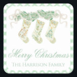Adesivo Quadrado Watercolor Christmas Garland Stockages Vintage<br><div class="desc">Watercolor Christmas Garland Stockings Green Vintage Square Sticker. Este belo paletó de Natal apresenta a aquarela de Natal com arcos brancos e meias de Bedford. É perfeito se você está procurando adesivos clássicos,  sulistas,  de Natal do milênio. Mensagem-me para quaisquer ajustes ou itens de correspondência necessários :)</div>