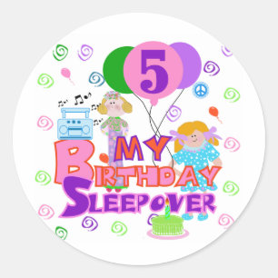 Adesivo Redondo 5 Birthday Sleepover Camiseta e presentes