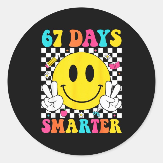 Adesivo Redondo 67 Days Smarter Funny Six Seven 6 7 Meme Gen Alpha (Frente)