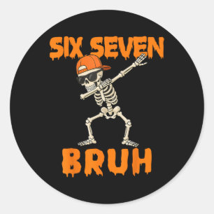 Adesivo Redondo 67 Halloween Divertido Seis Sete Meme Brainrot Abó