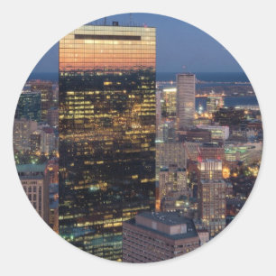 Adesivo Redondo A construção de Boston com luz arrasta na estrad