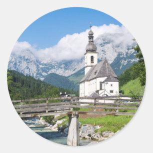 Adesivo Redondo A igreja paroquial de Ramsau na Baviera, Alemanha