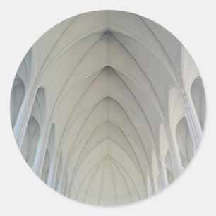 Adesivo Redondo A igreja paroquial e os marcos de Reiquiavique