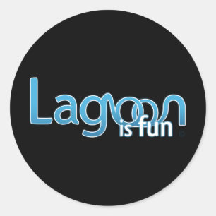 Adesivo Redondo A lagoa é logotipo do divertimento