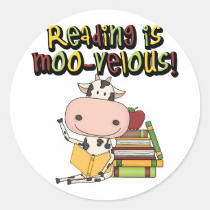 Adesivo Redondo A leitura é MOO-velous