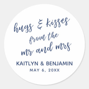 Adesivo Redondo Abraços e beijos do Sr. e da Sra. Marinho sobre Wh