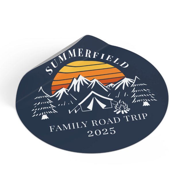 Adesivo Redondo Acampamento de Viagem de Férias Familiares Persona (Custom Family Vacation Road Trip Camping Classic Round Sticker)