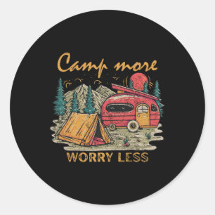 Adesivo Redondo Acampamento Vintage Se Preocupe Menos Camiseta Div
