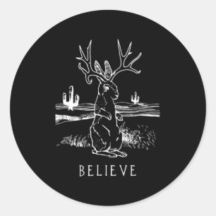 Adesivo Redondo Acredite em Jackalope Cryptid Rabbit Bunny Roupa