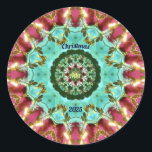Adesivo Redondo ADA ~ CHRISTMAS 2025 ~ WOW! Verde Vermelho Dourado<br><div class="desc">Este é um padrão caleidoscópio multicolorido,  feito de tons de vermelho,  verde e ouro. É 3D.</div>