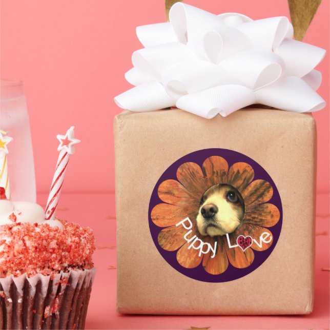 Adesivo Redondo Adormecida, saindo da flor (Festa)