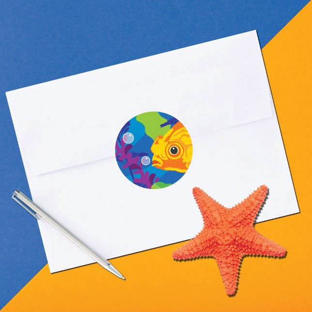 Adesivo Redondo Água-peixe doce divertida (Criador carregado)