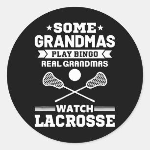 Adesivo Redondo Alguns vovós tocam Bingo Real Vovó Assistindo Lacr