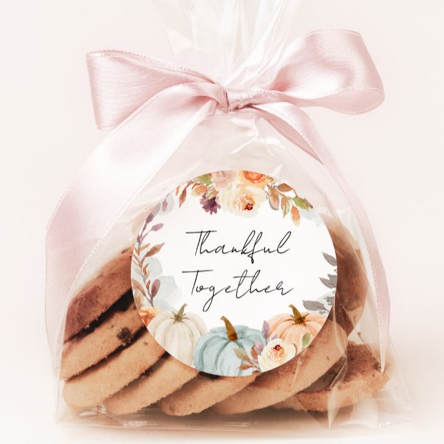 Adesivo Redondo Amigos de Ação de Graças Dando Favor ao Janto (Criador carregado)