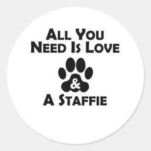 Adesivo Redondo Amor e um Staffie