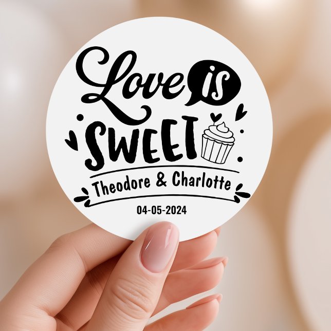 Adesivo Redondo Amor Elegante É Casamento Cardíaco De Caligrafia D (love is sweet wedding stickers script black and white calligraphy typography simple minimal cake)
