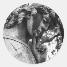 Ângulo penoso a olhar para baixo