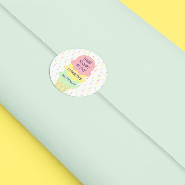 Adesivo Redondo aniversário de 3 anos sorvete (Criador carregado)