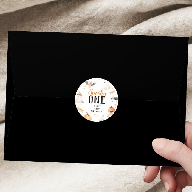Adesivo Redondo Aniversário de Dia das Bruxas Spooky (Criador carregado)