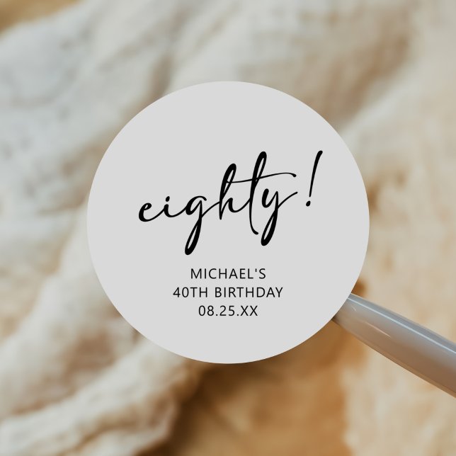 Adesivo Redondo Aniversário do 80 de Quarto Branco e Preto (Criador carregado)