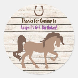 Adesivo Redondo Aniversário do bonito Cavalo Marrom e Raparigas de