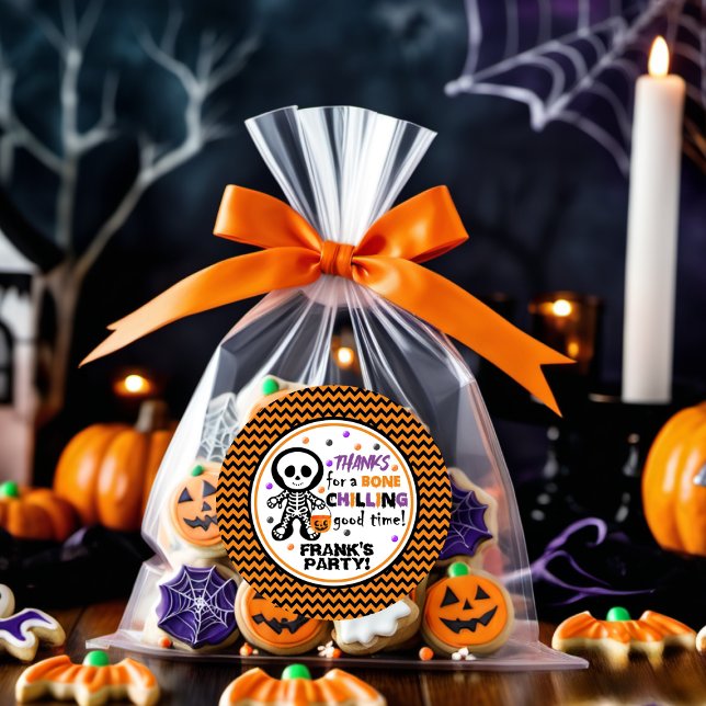 Adesivo Redondo Aniversário do Dia das Bruxas do Esqueleto Laranja (Criador carregado)