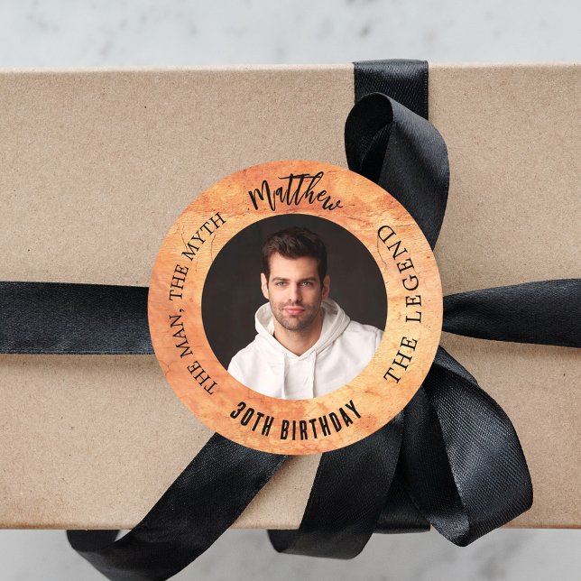 Adesivo Redondo Aniversário marrom terracotta foto-homem lenda mit (Criador carregado)