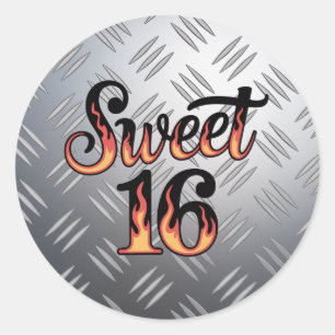 Adesivo Redondo Aniversário Sweet 16 em Chamas de Fogo e Prato de