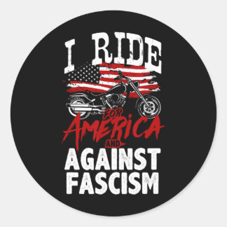 Adesivo Redondo Anti Trump Biker Resist Against Fascism Protest 