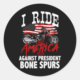 Adesivo Redondo Anti-Trump Biker Resiste Contra Presidente Bone Sp