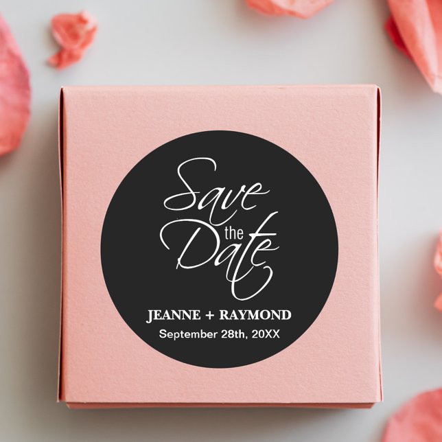 Adesivo Redondo Anúncio personalizado de casamento preto e branco (Criador carregado)