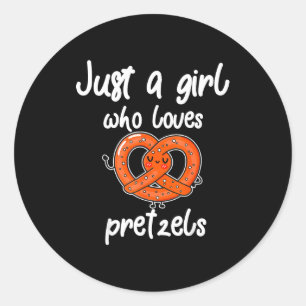 Adesivo Redondo Apenas Uma Garota Que Ama Pretzels Café da Manhã D