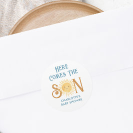 Adesivo Redondo Aqui Vem O Chá de fraldas Filho